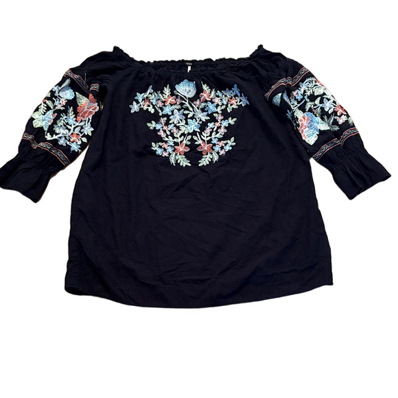 Free People Dresses & Skirts - Free People Off Shoulder Black Embroidered Mini Dress Tunic M